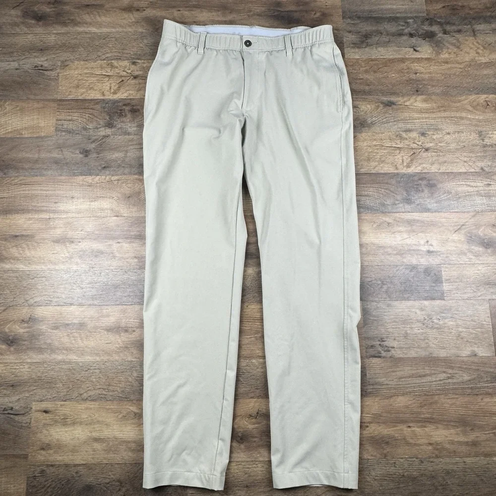 UNDER ARMOUR mens 36x32 PANTS Golf Chino‎ Stretch Grip Waist Khaki